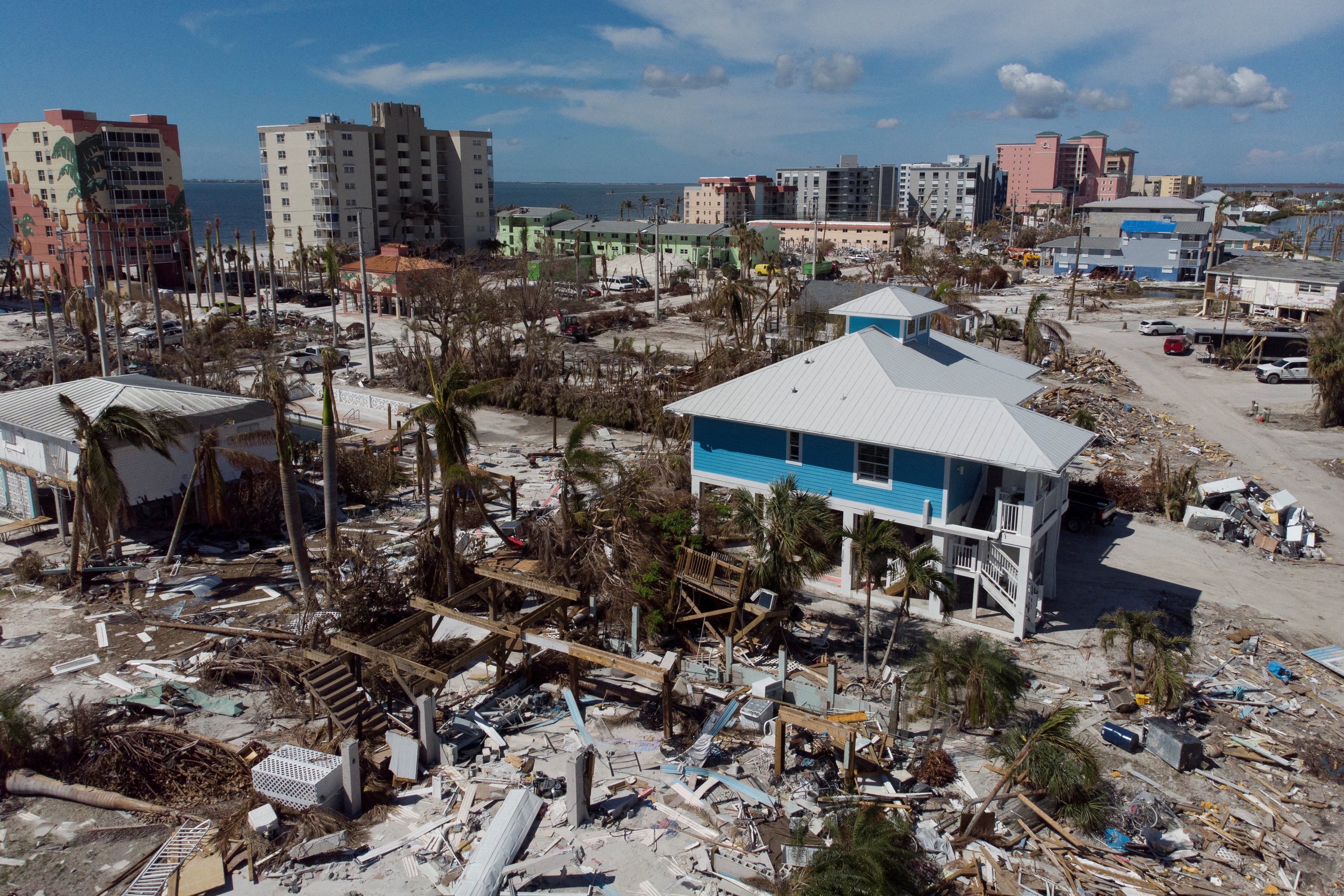 Almost one month later, Floridians continue to deal with Ian aftermath, in Fort Myers Beach